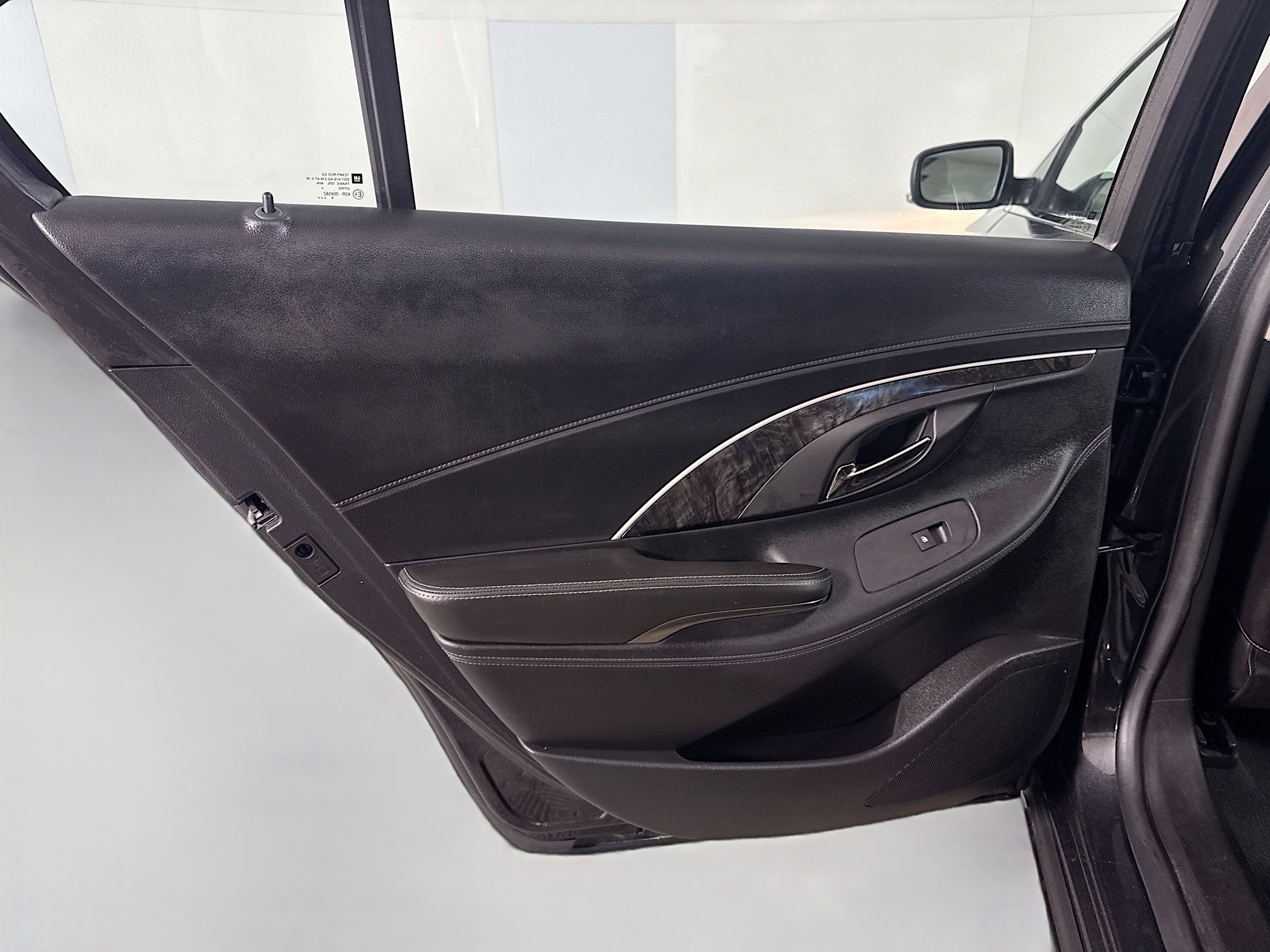 Used 2016 Buick LaCrosse Leather image 26