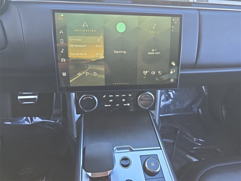 Certified 2023 Land Rover Range Rover SE image 21