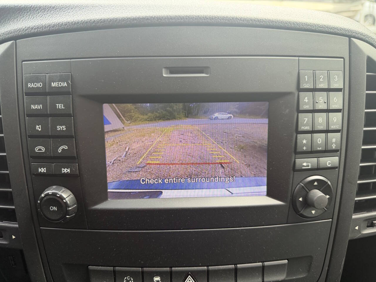 Used 2018 Mercedes-Benz Metris image 21