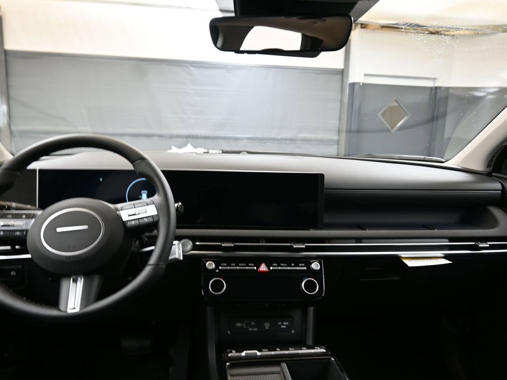 New 2026 Hyundai Tucson Limited image 22