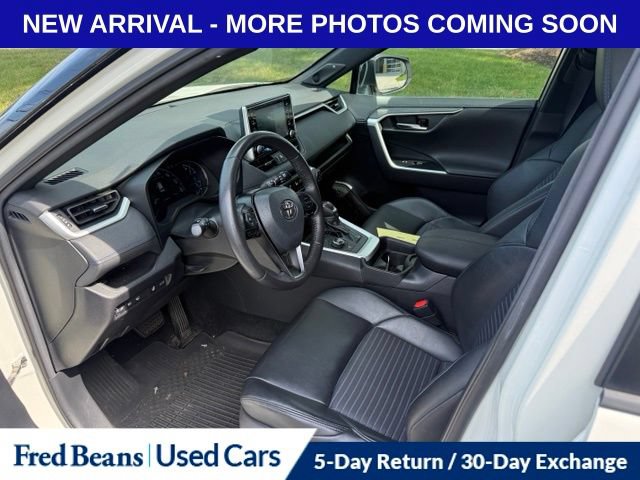 Used 2021 Toyota RAV4 XSE AWD/4WD image 11