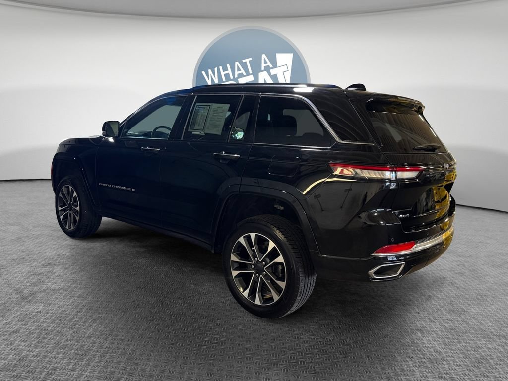Used 2023 Jeep Grand Cherokee Overland AWD/4WD image 6