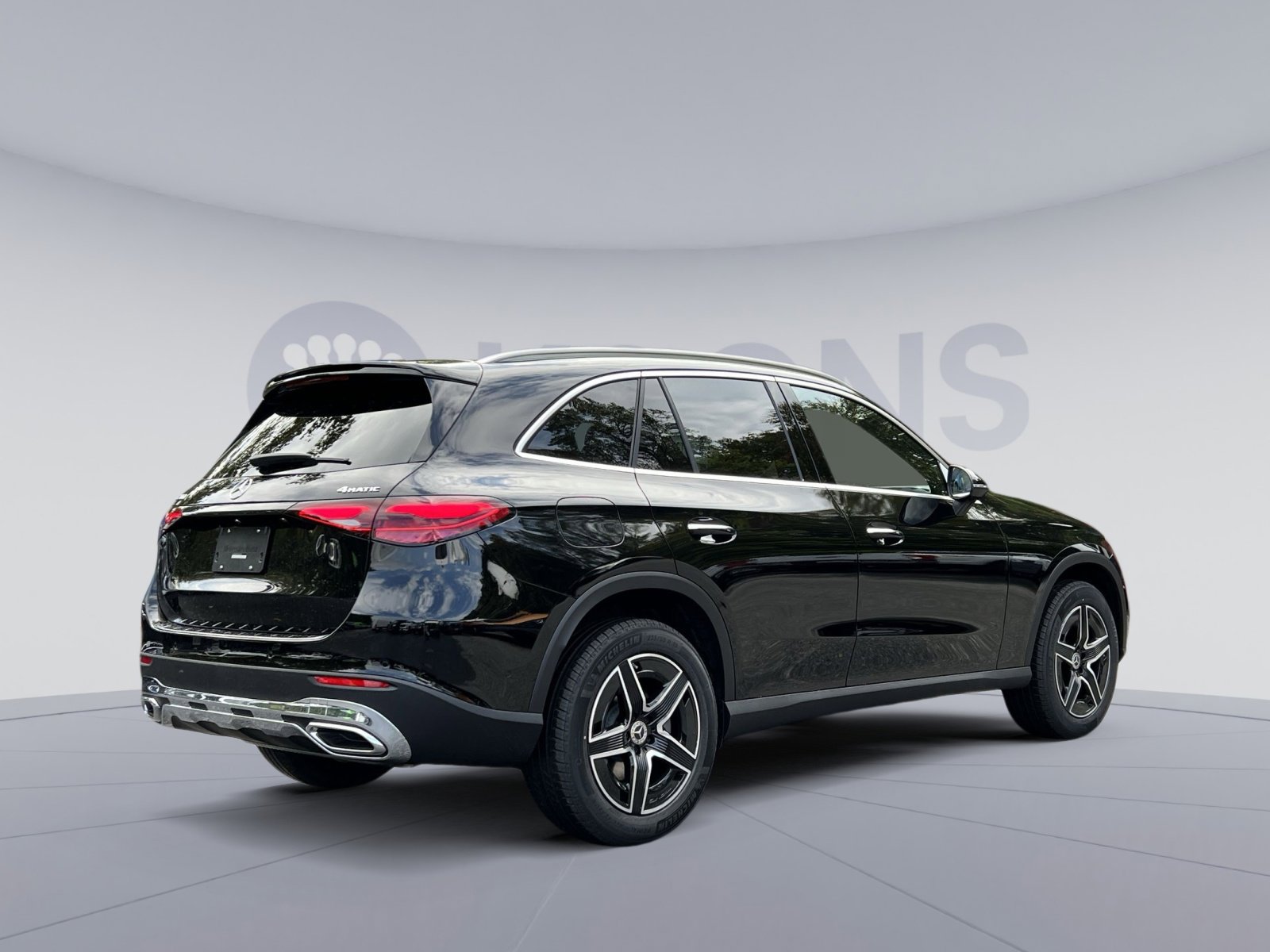 Certified 2026 Mercedes-Benz GLC 300 4MATIC image 5