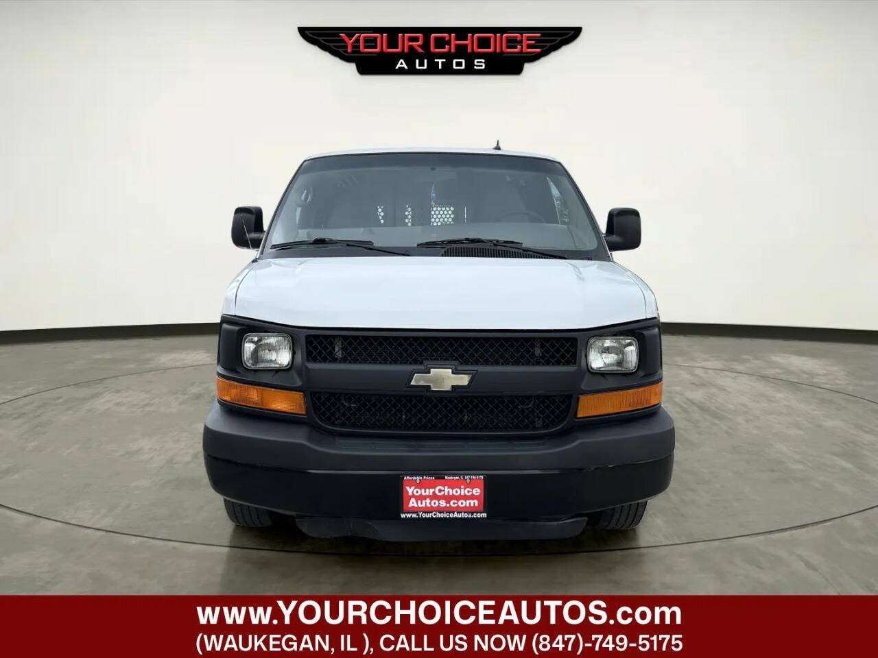 Used 2014 Chevrolet Express 2500 RWD image 9