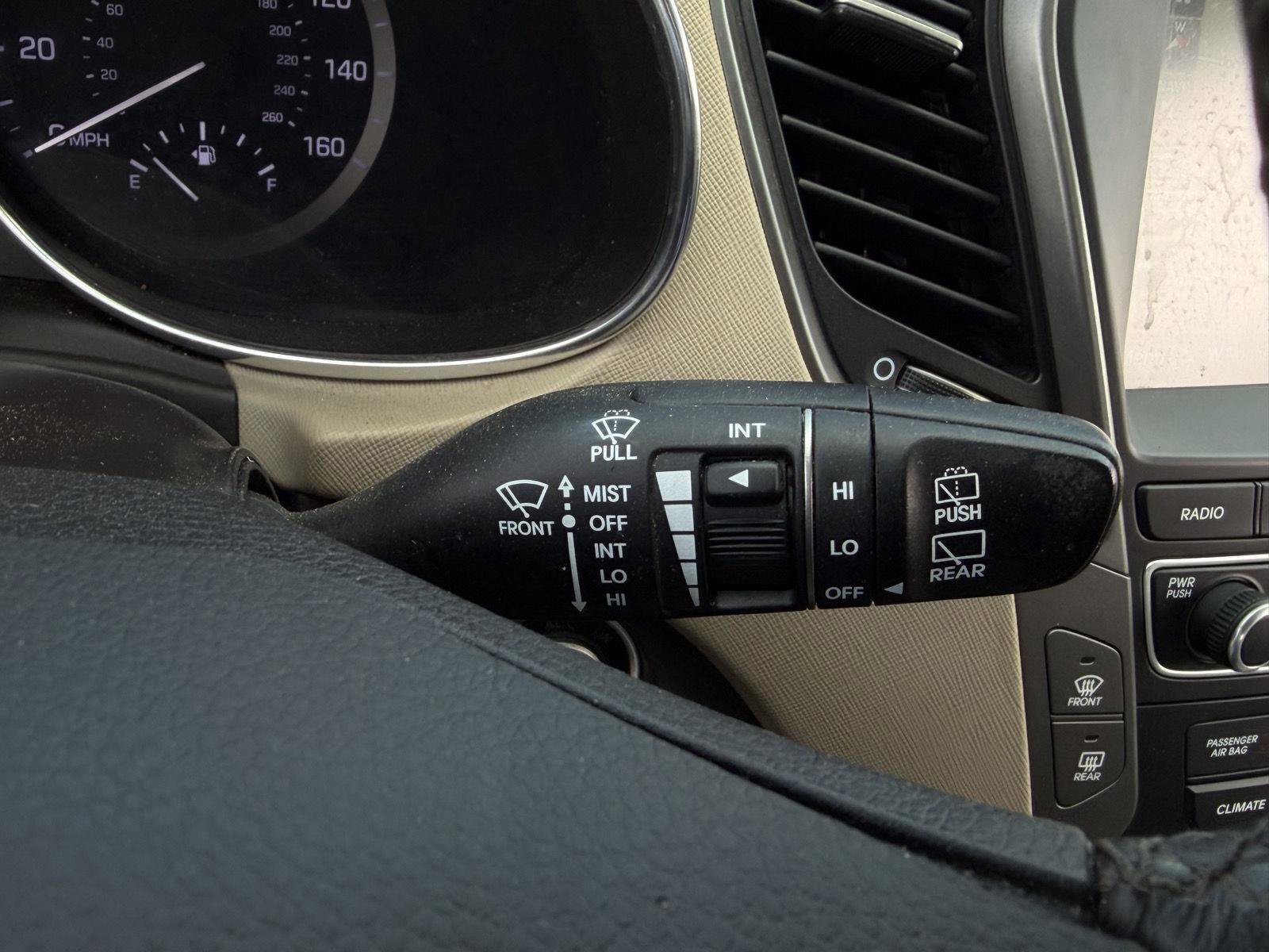 Used 2018 Hyundai Santa Fe Sport w/ 2.4L Tech Package 04 image 19