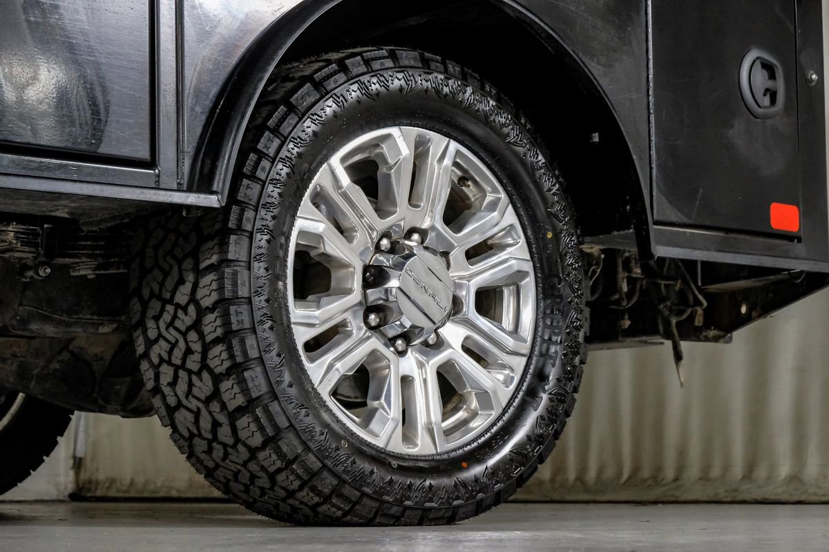 Used 2023 GMC Sierra 3500 Denali w/ Denali Ultimate Package AWD/4WD image 58