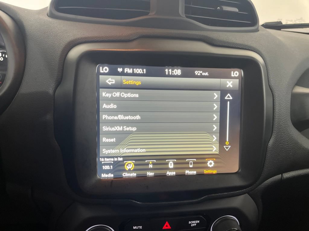 Used 2023 Jeep Renegade Latitude AWD/4WD image 69