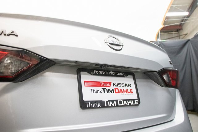 Used 2024 Nissan Altima 2.5 SV image 13