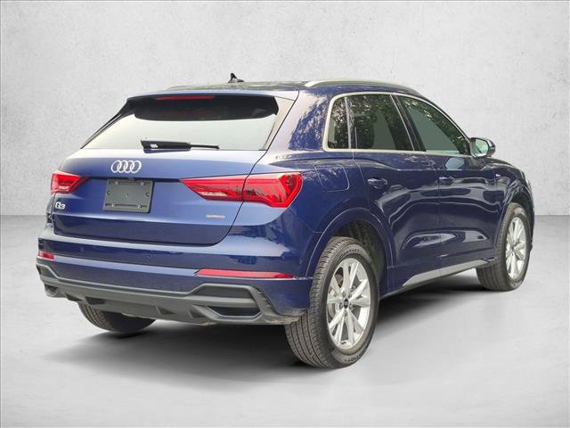 Certified 2025 Audi Q3 2.0T Premium w/ Convenience Package AWD/4WD image 5