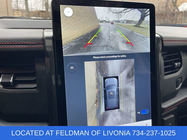 Used 2022 Ford Expedition Limited image 15