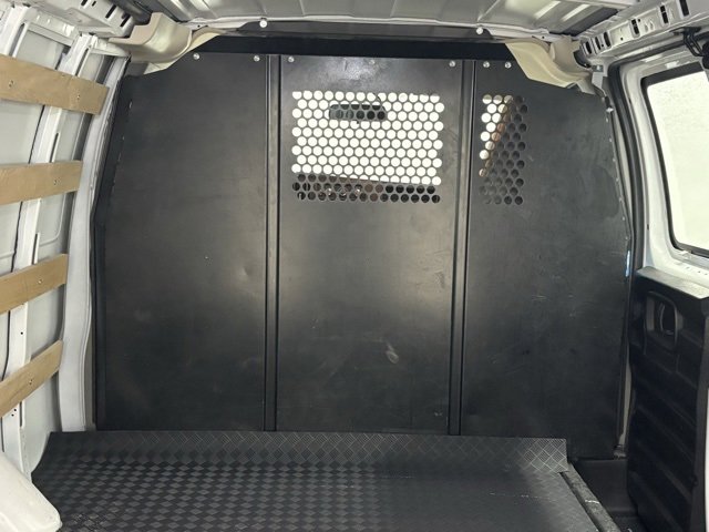 Used 2024 Chevrolet Express 2500 w/ Driver Convenience Package image 8