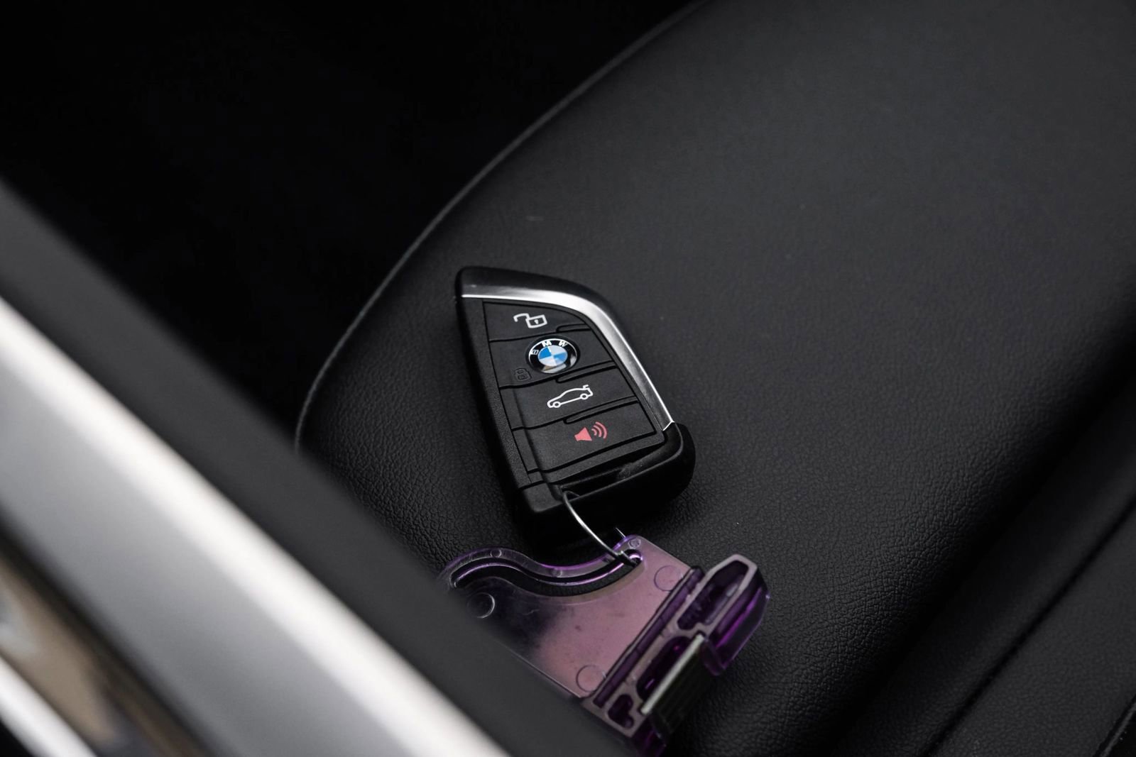 Used 2024 BMW Z4 sDrive30i w/ Convenience Package image 59