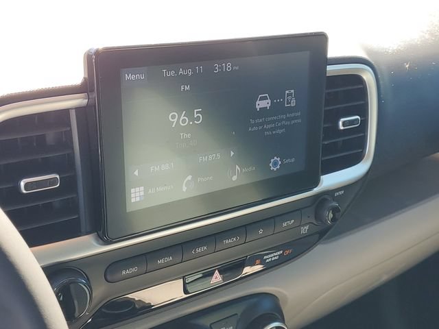 Used 2024 Hyundai Venue SEL FWD image 23
