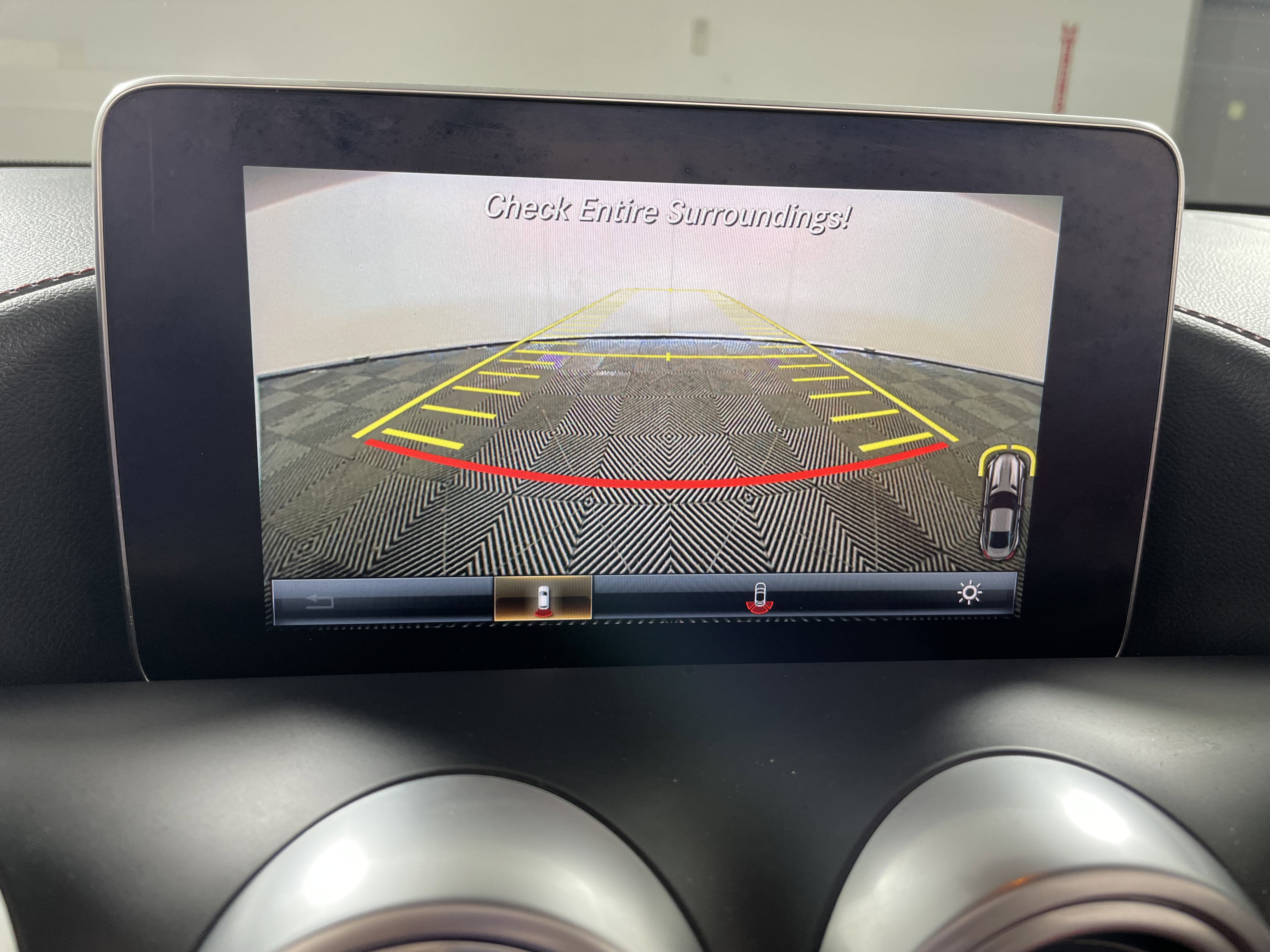Used 2018 Mercedes-Benz AMG GT Roadster image 22