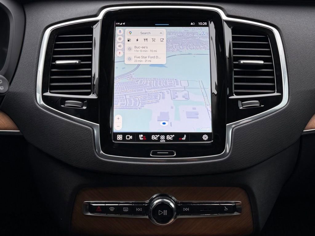 Used 2025 Volvo XC90 T8 Plus w/ Protection Package Premier image 15