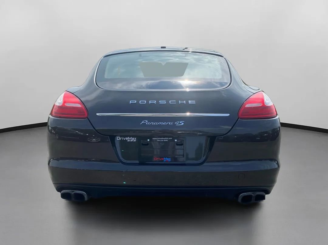 Used 2010 Porsche Panamera 4S image 8