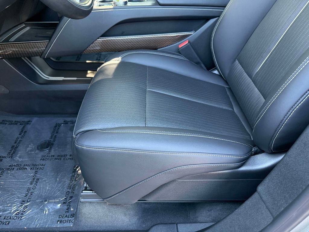 Used 2026 Cadillac Vistiq Sport AWD/4WD image 3