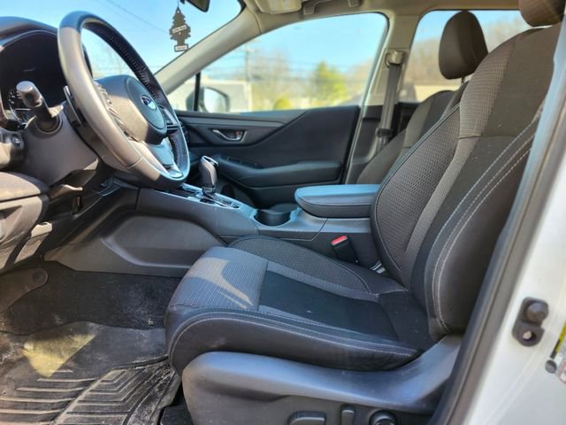 Used 2024 Subaru Outback Premium image 18