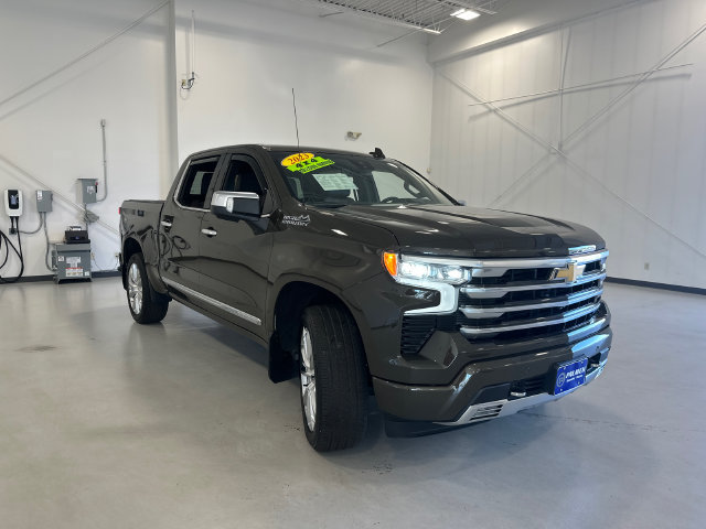 Certified 2023 Chevrolet Silverado 1500 High Country AWD/4WD image 3
