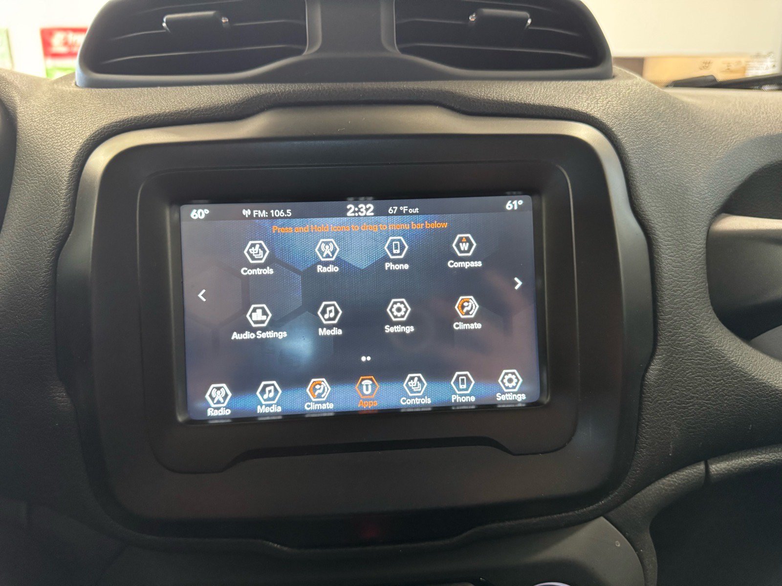 Used 2019 Jeep Renegade Latitude w/ Cold Weather Group AWD/4WD image 27