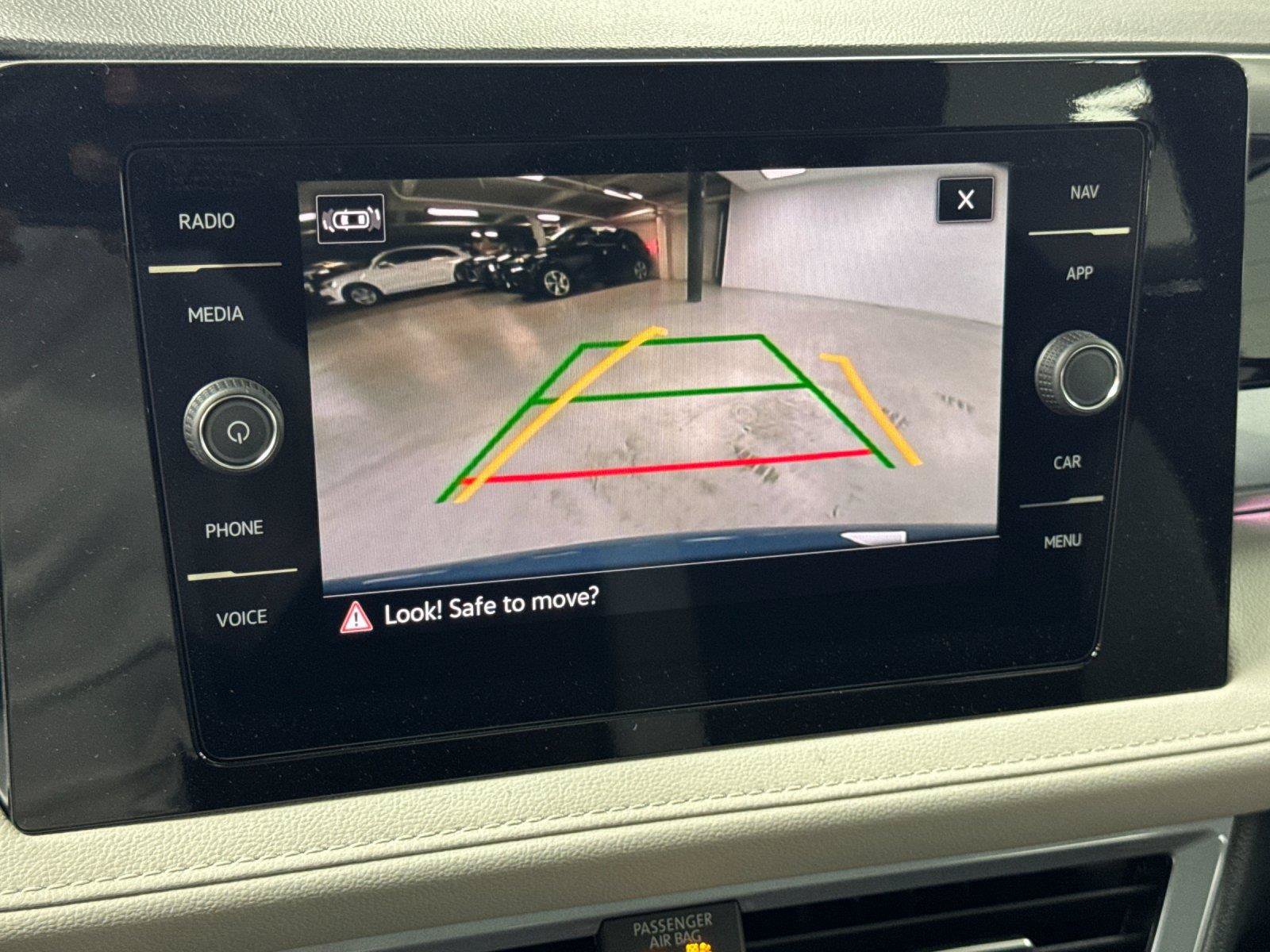 New 2026 Volkswagen Taos SEL AWD/4WD image 19