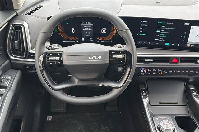 New 2026 Kia Sorento EX w/ EX Premium Package AWD/4WD image 15