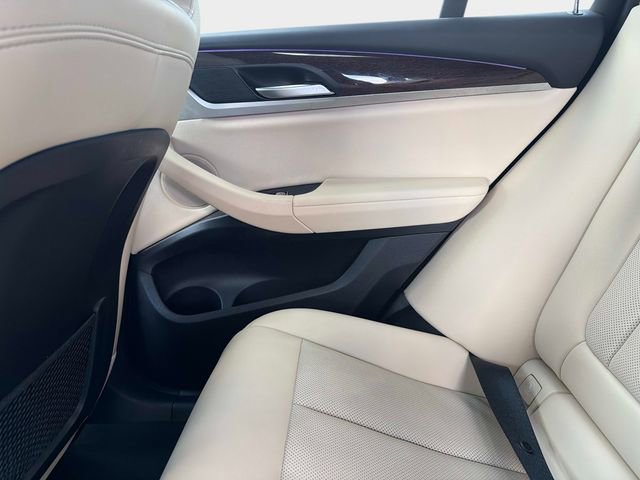 Used 2023 BMW X4 xDrive30i w/ Parking Assistance Package image 14