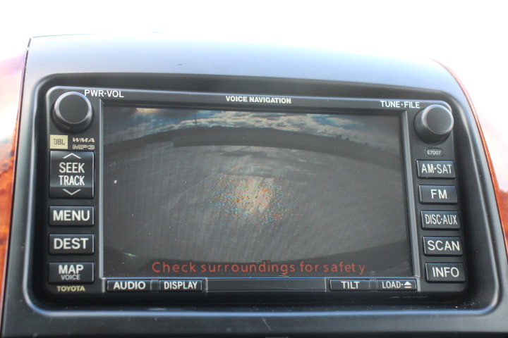 Used 2009 Toyota Sienna XLE image 28