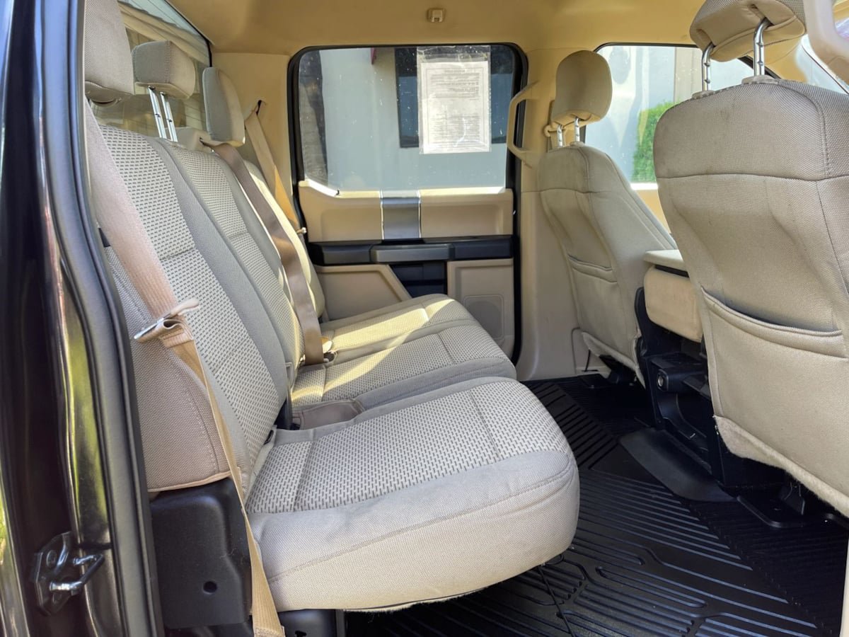Used 2015 Ford F150 XLT w/ Equipment Group 301A Mid AWD/4WD image 25