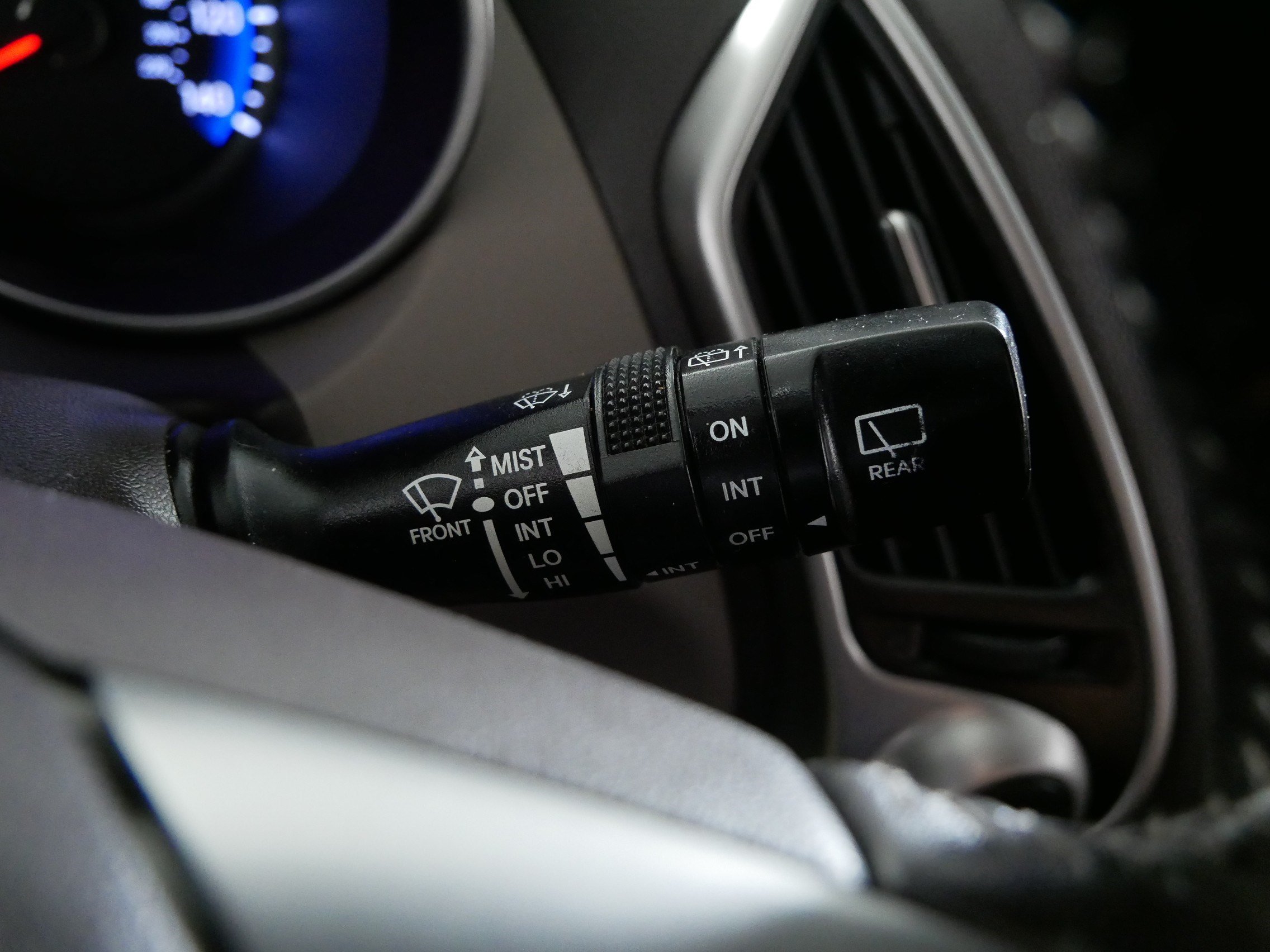 Used 2011 Hyundai Tucson GLS FWD image 30