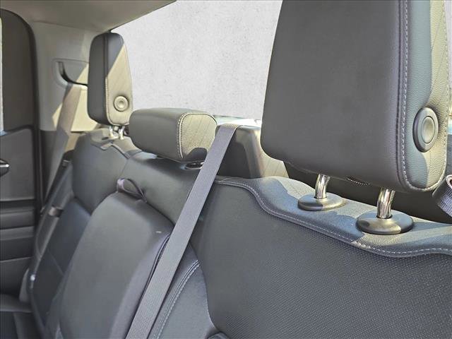 Used 2023 GMC Sierra 1500 SLT image 20