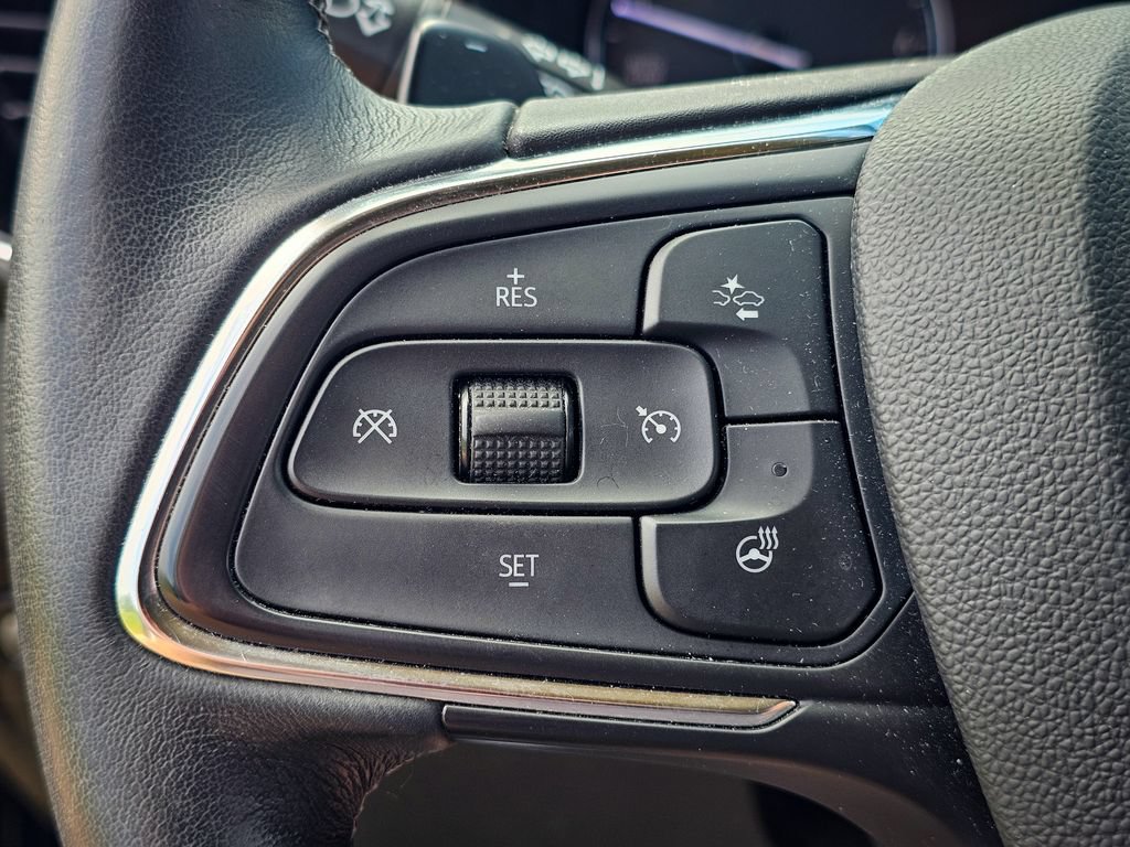 Used 2021 Buick Envision Avenir AWD/4WD image 23