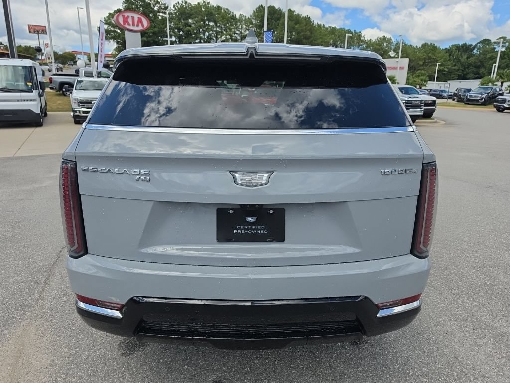 Certified 2026 Cadillac Escalade IQ Luxury 2 AWD/4WD image 6