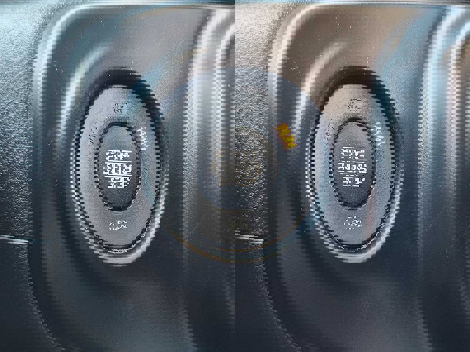 Used 2020 Jeep Gladiator Overland image 25