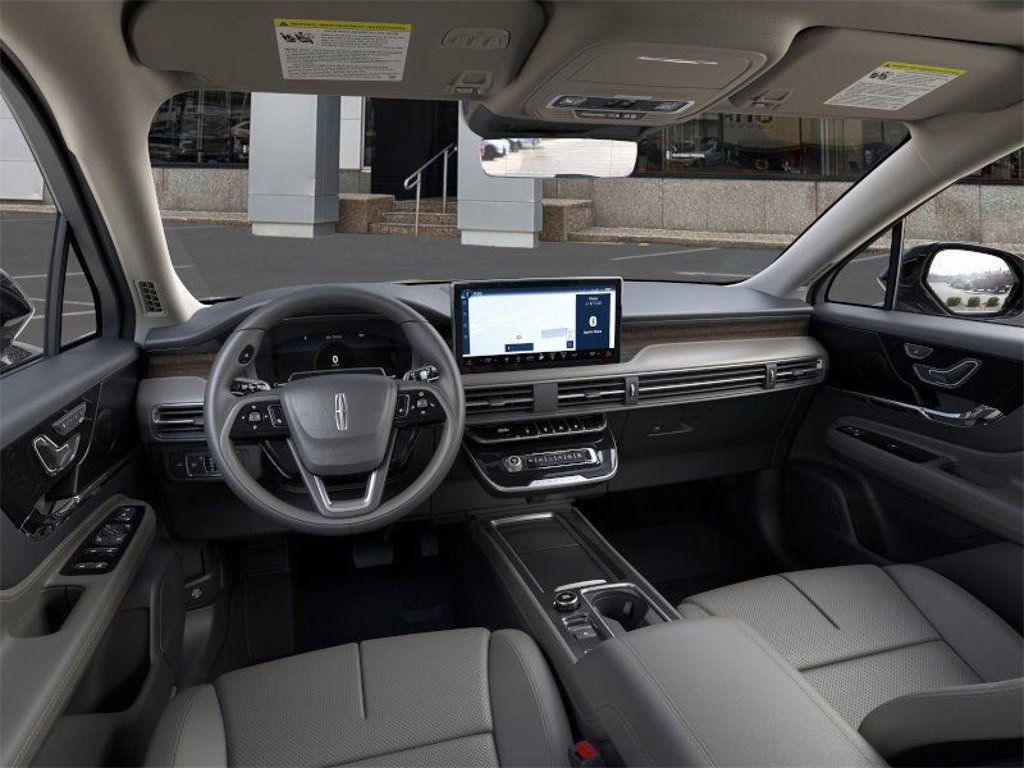 New 2025 Lincoln Corsair Reserve w/ Jet Appearance Package image 9