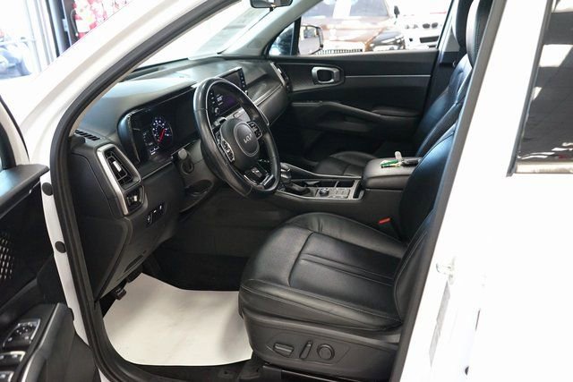 Used 2022 Kia Sorento S image 26