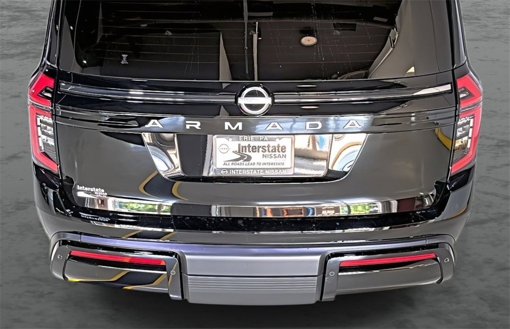 New 2025 Nissan Armada SV image 11