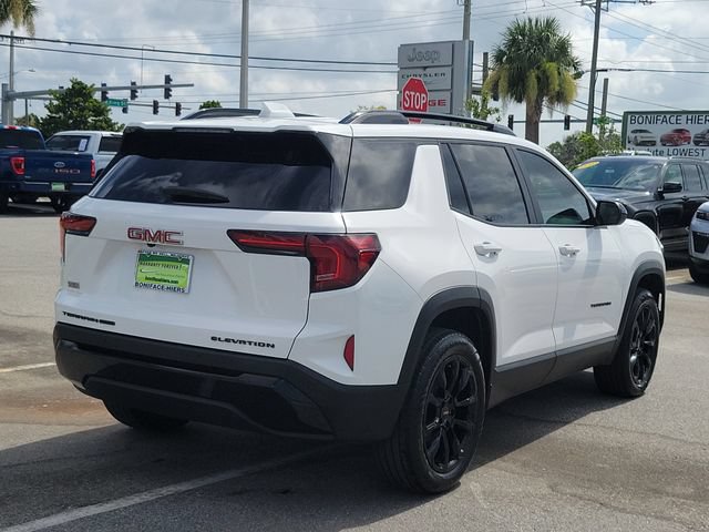 Used 2025 GMC Terrain Elevation w/ Elevation Premium Package AWD/4WD image 6