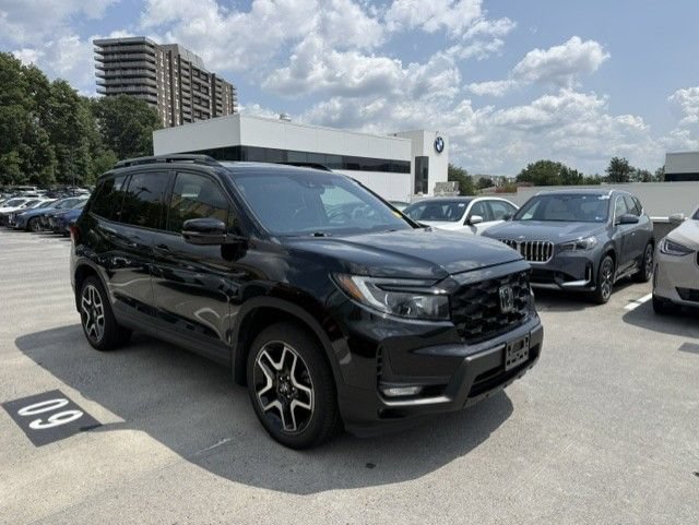 Used 2022 Honda Passport Elite image 2