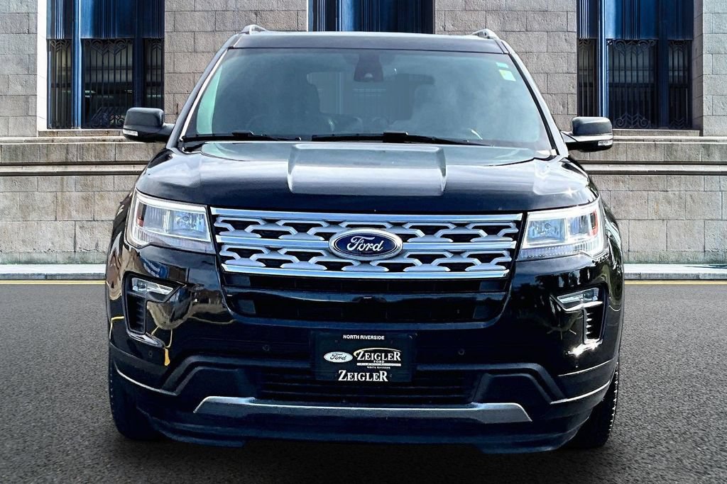Used 2019 Ford Explorer XLT w/ Equipment Group 202A AWD/4WD image 3