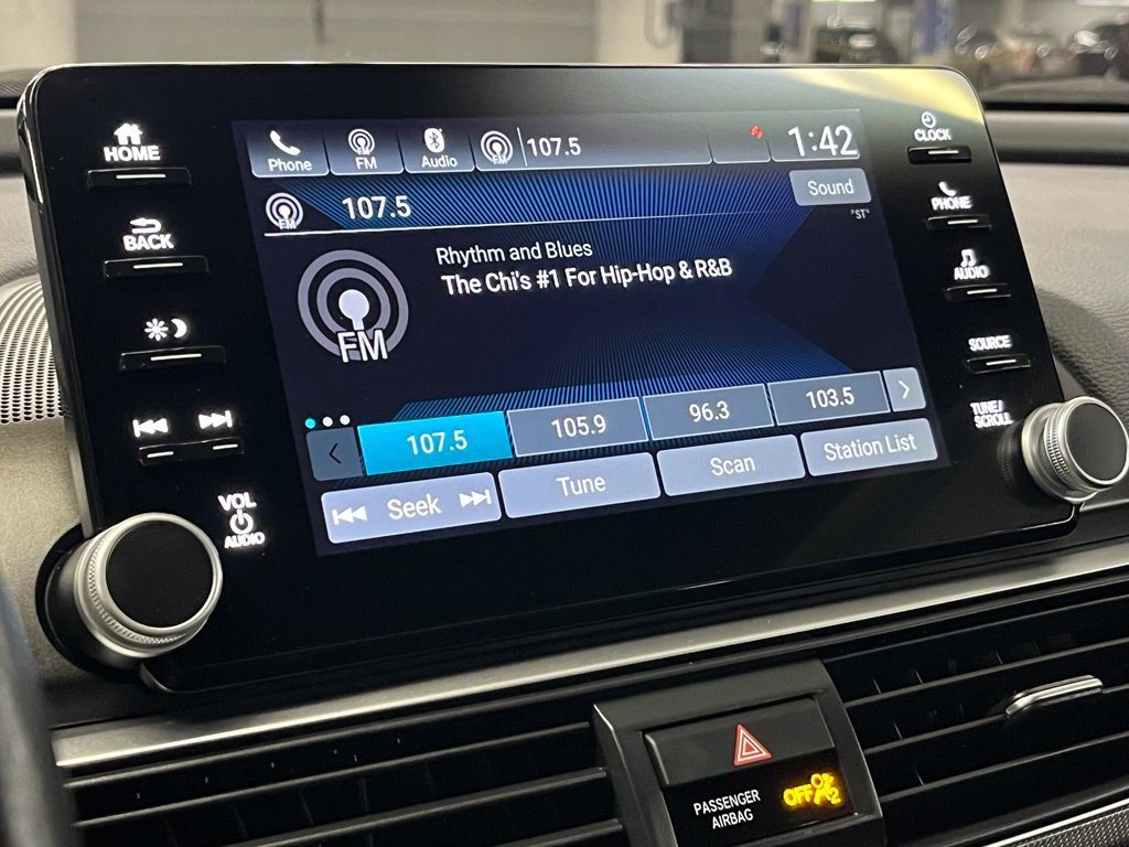 Used 2018 Honda Accord Sport image 25