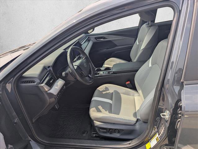 Certified 2025 Toyota Camry SE w/ Convenience Package FWD image 14