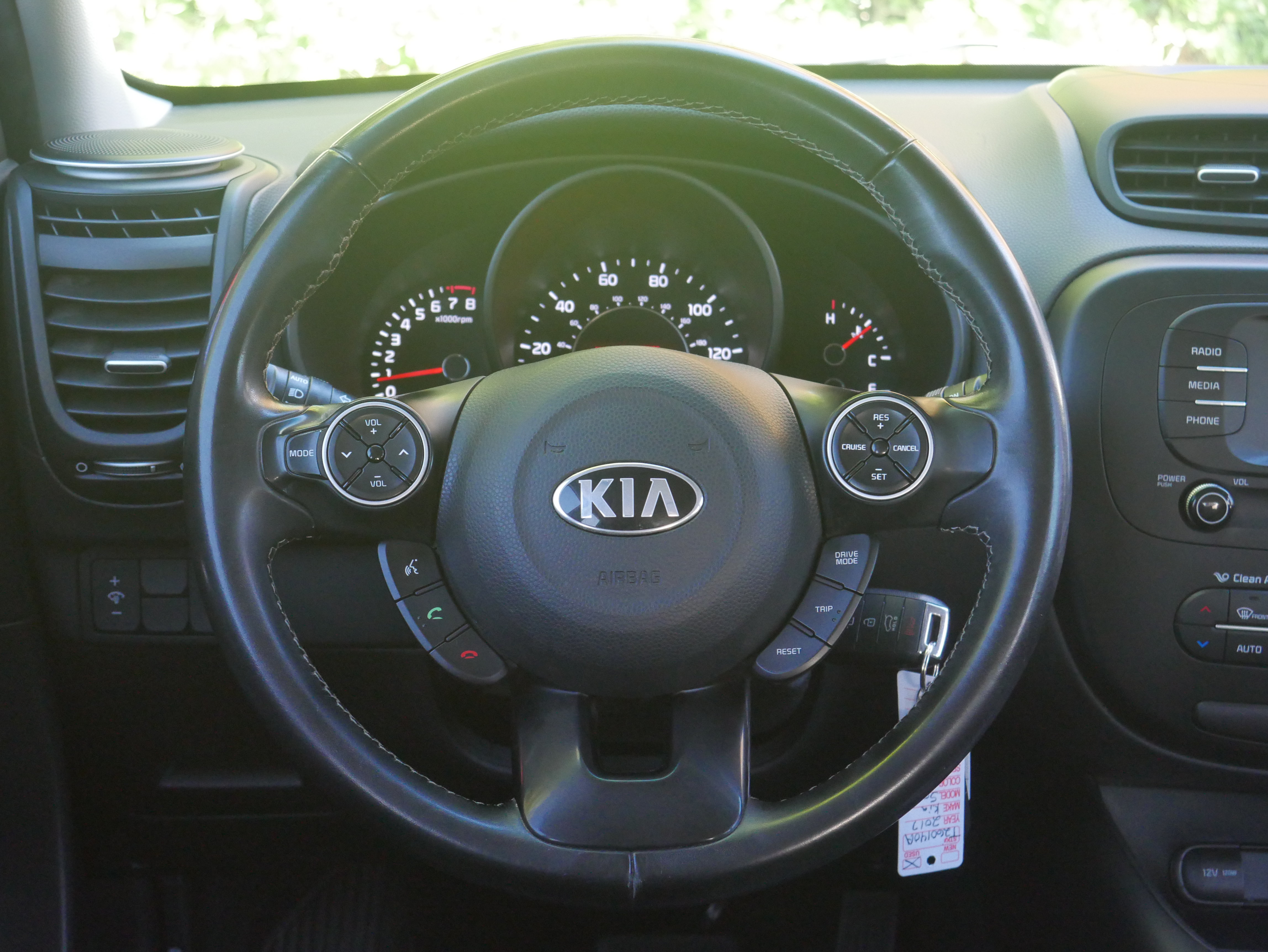 Used 2017 Kia Soul + w/ Designer's Package FWD image 6