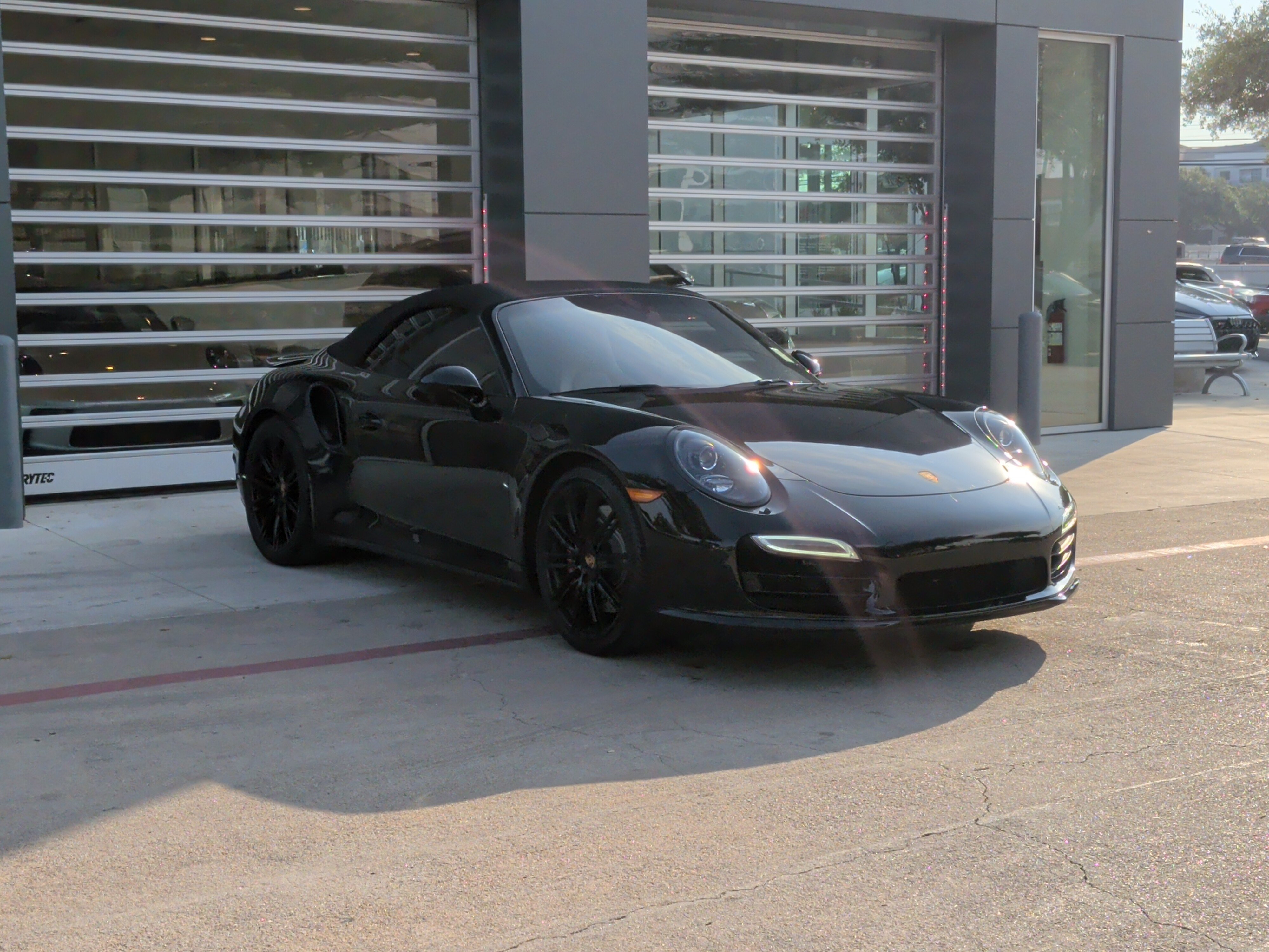 Used 2015 Porsche 911 Turbo AWD/4WD image 2
