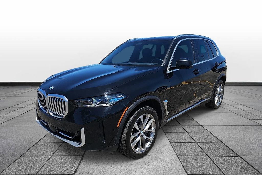 Used 2024 BMW X5 xDrive40i w/ Premium Package AWD/4WD image 1