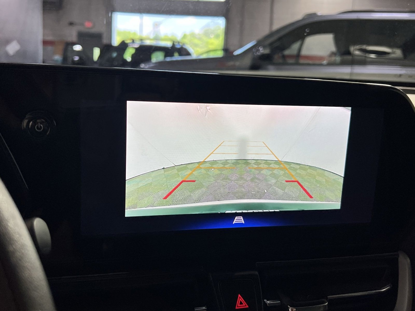 Used 2025 Chevrolet TrailBlazer LT AWD/4WD image 20