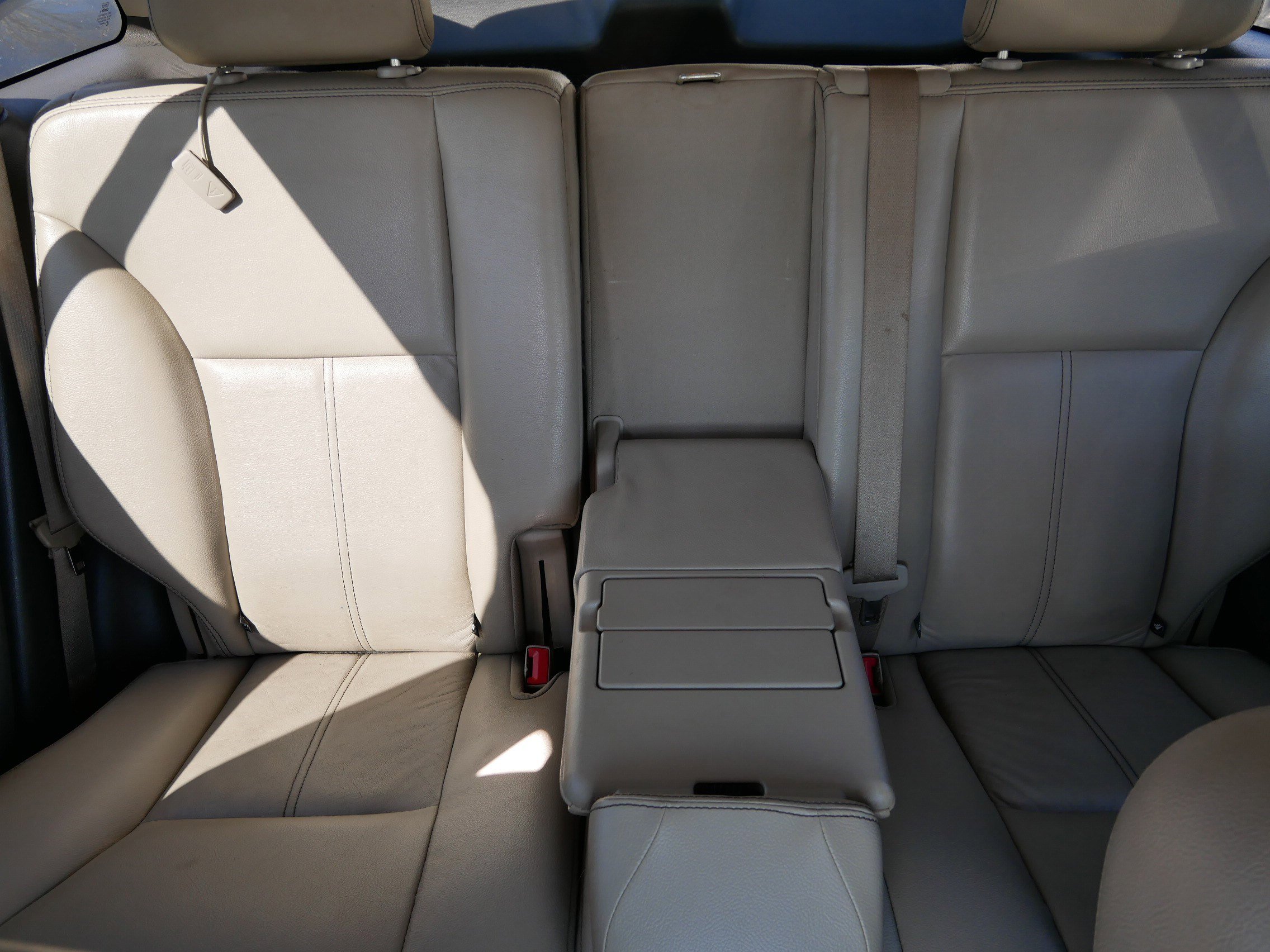 Used 2013 Ford Edge Limited AWD/4WD image 12