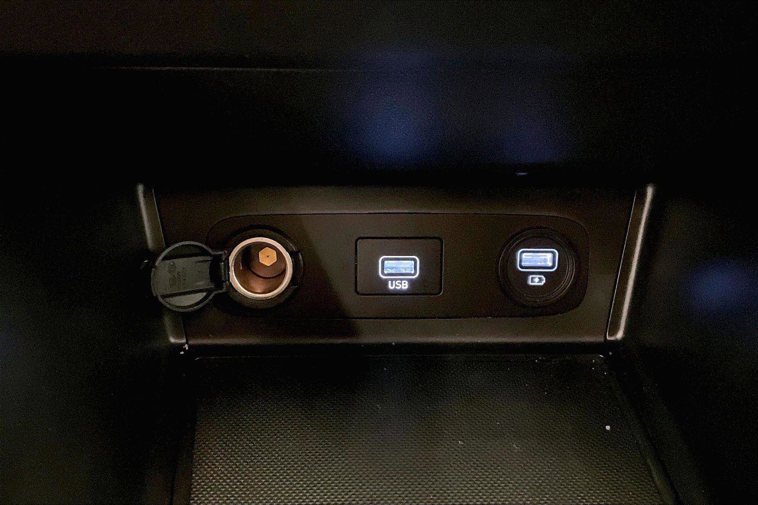 Used 2023 Hyundai Sonata SE image 31