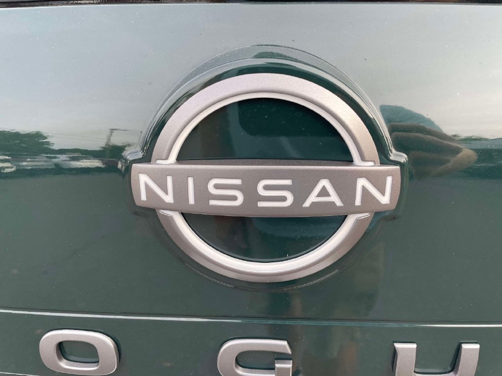 New 2026 Nissan Rogue Platinum w/ Platinum Premium Package AWD/4WD image 13