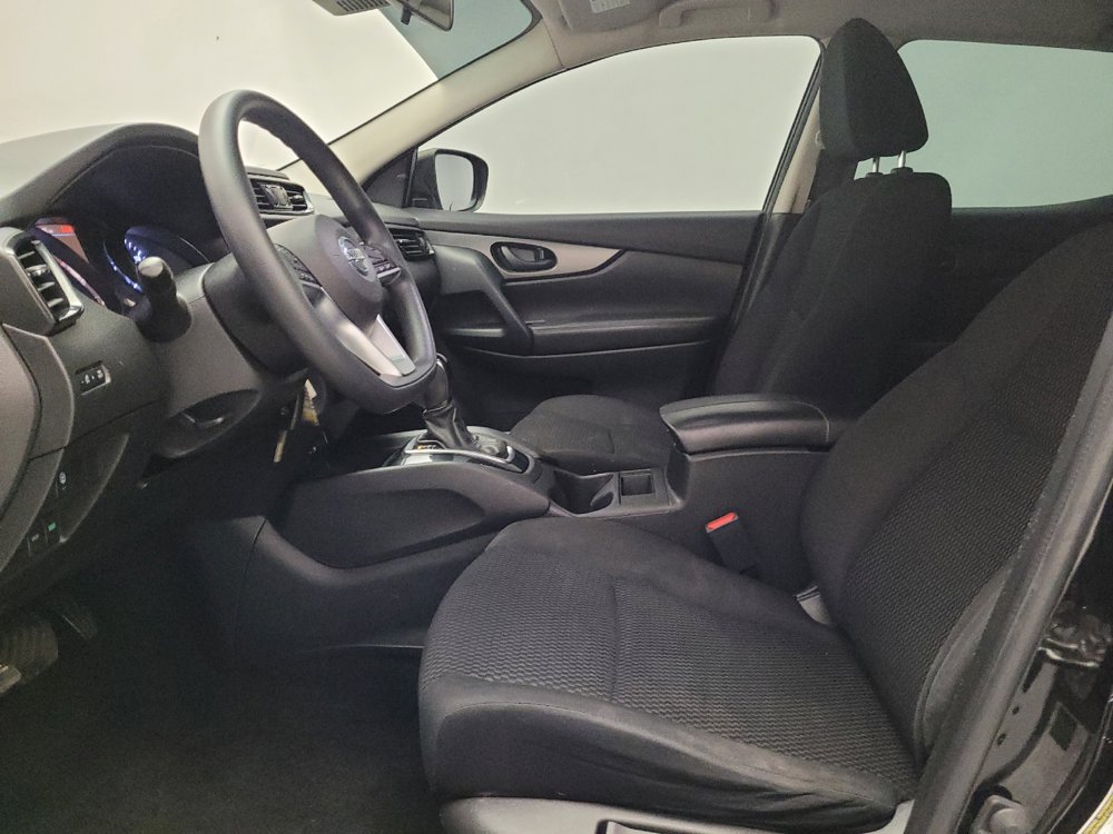 Used 2022 Nissan Rogue Sport S FWD image 17